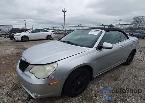 2008 Chrysler Sebring Touring z USA, uszkodzony, nr VIN 1C3LC55R68N281670